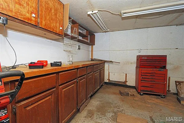 $200,000 | 5049 Highway 72, Jackson, MO 63755