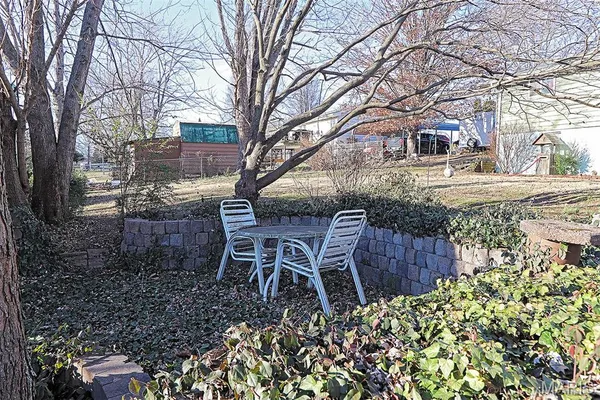 $200,000 | 5049 Highway 72, Jackson, MO 63755