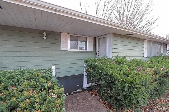 $200,000 | 5049 Highway 72, Jackson, MO 63755