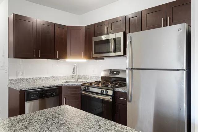$1,773 | 1609 West Juneway Terrace, Unit 2C, Chicago, IL 60626