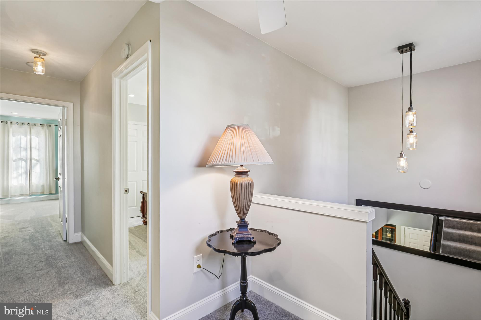 20510 Bargene Way Germantown, MD 20874 - Photo 25 of 97 Upper level landing.