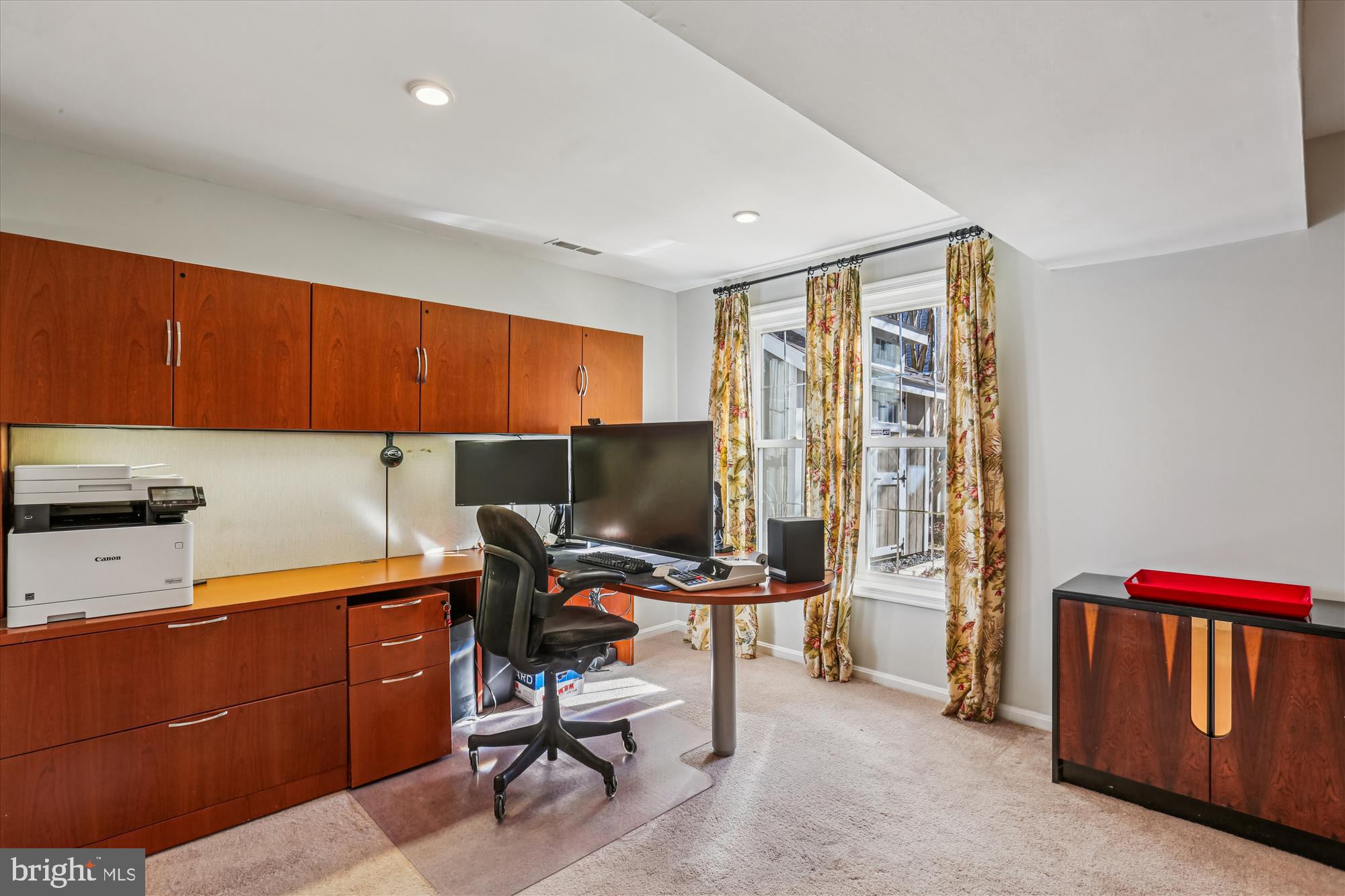 20510 Bargene Way Germantown, MD 20874 - Photo 53 of 97 Office