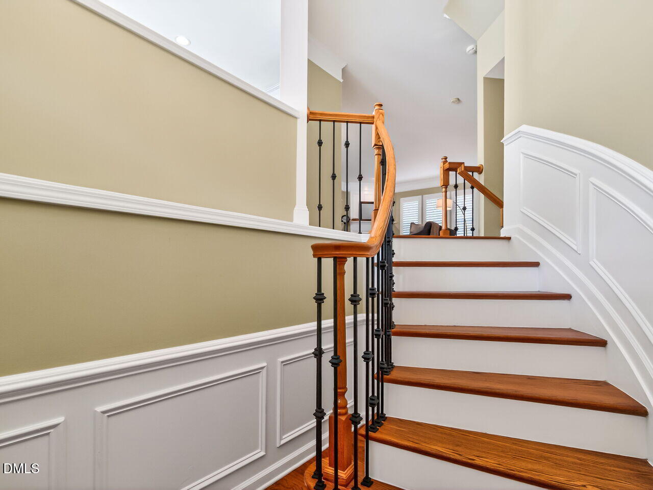 2512 Blooming Street Raleigh, NC 27612 - Photo 4 of 33 a view of entryway