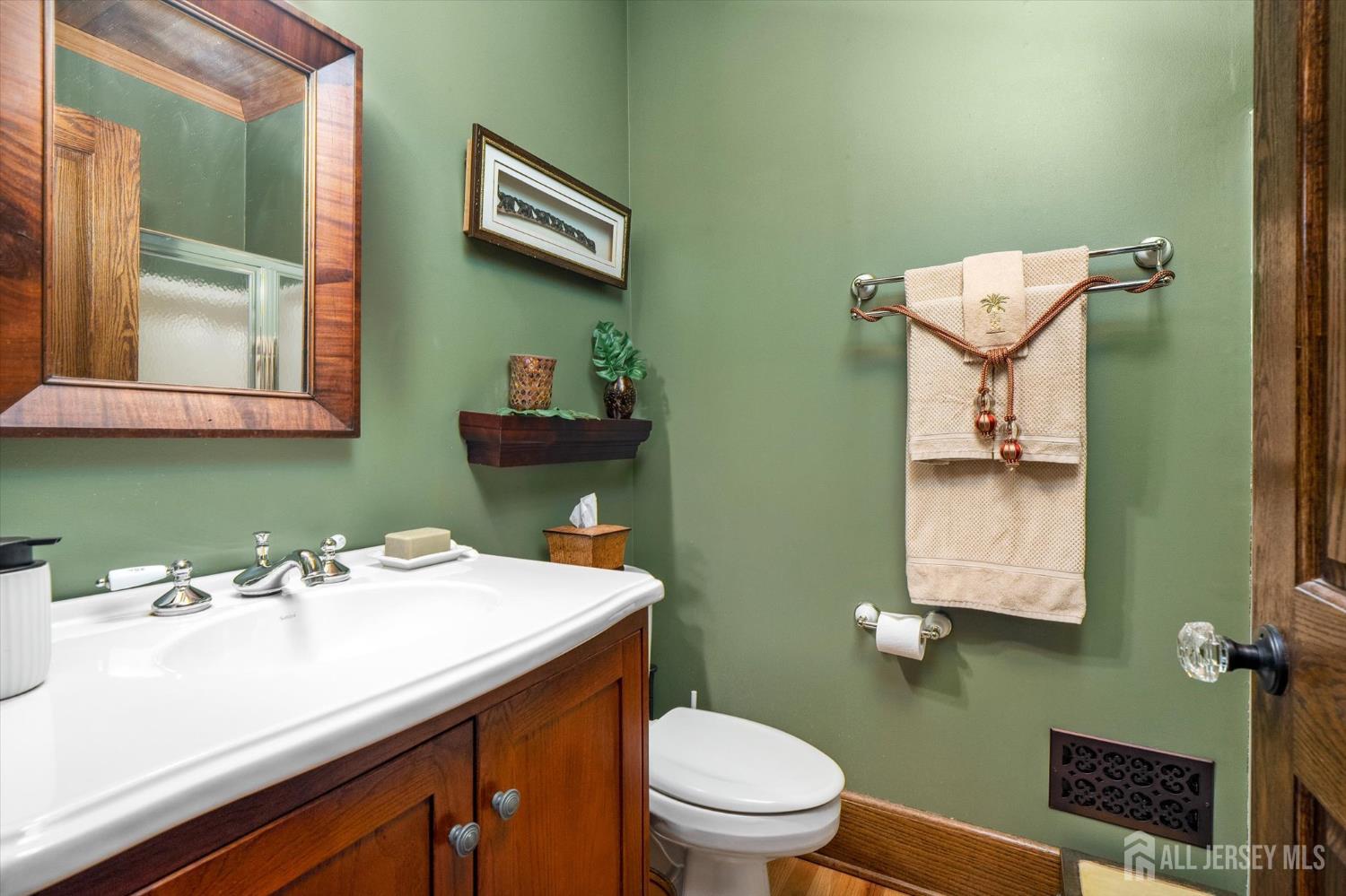 439 Georges Road Dayton, NJ 08810 - Photo 17 of 46