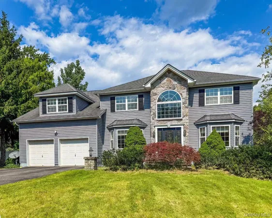 $759,999 | 1010 Pine View, New Windsor, NY 12553