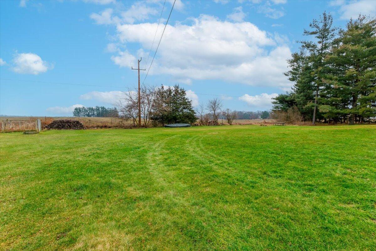 4321 Lone Tree Road Milford, MI 48380 - Photo 32 of 38 06-4321 Lonetree EXT-6