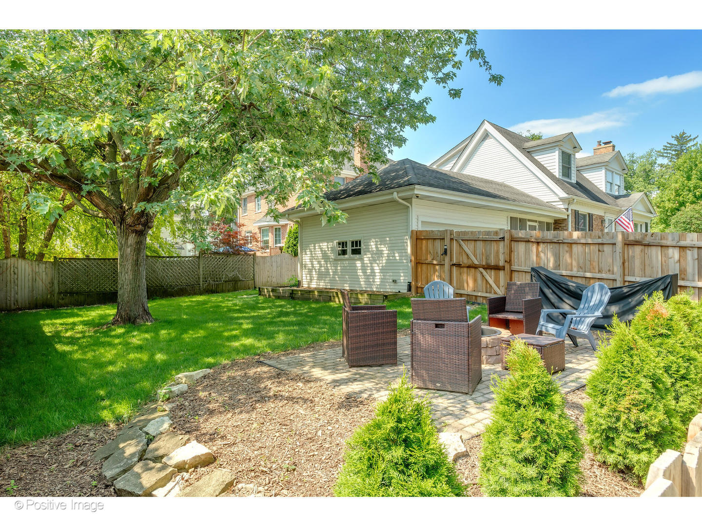 4101 Linden Avenue Western Springs, IL 60558 - Photo 23 of 29 a view of a house with backyard and sitting area