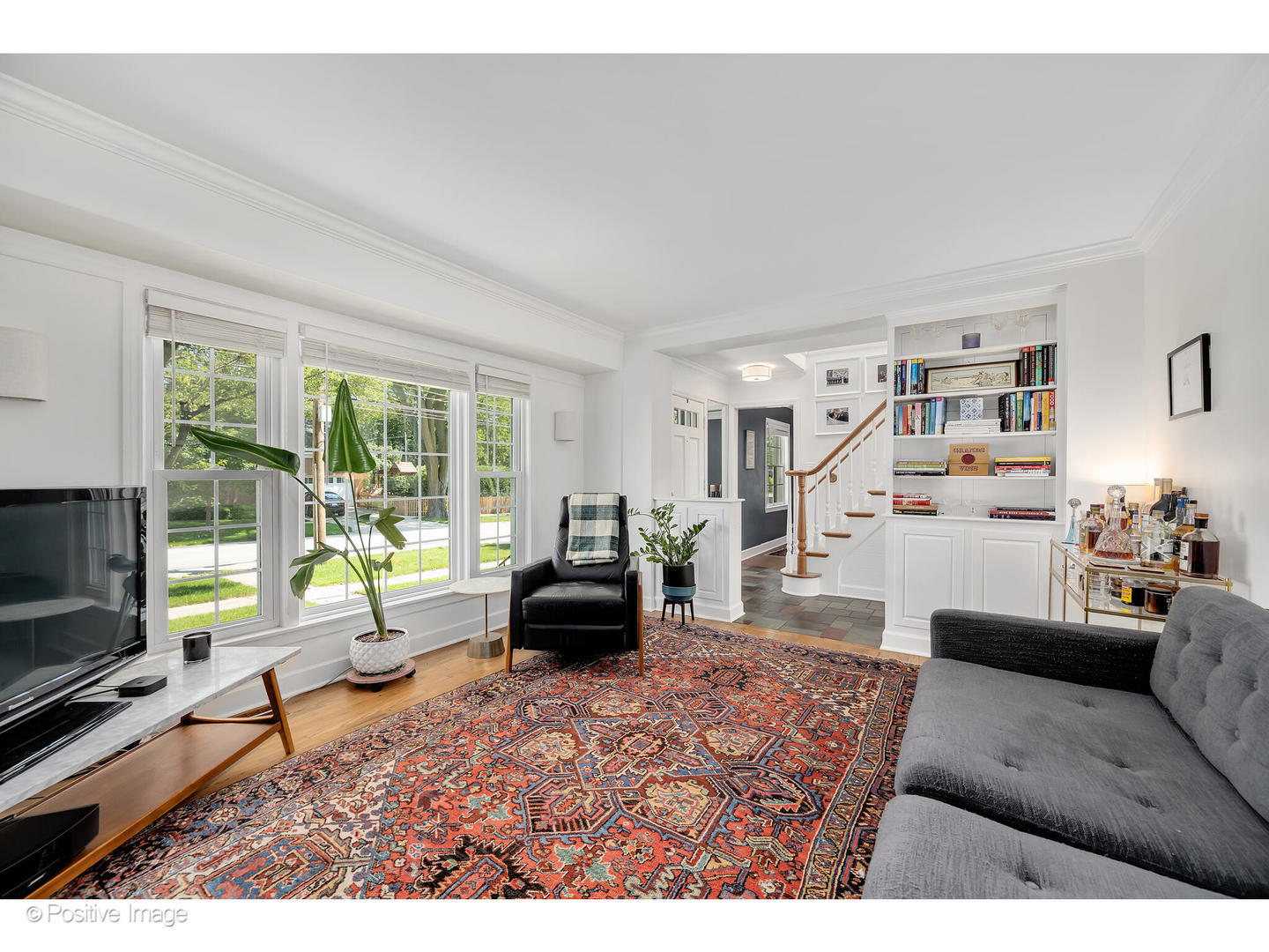4101 Linden Avenue Western Springs, IL 60558 - Photo 3 of 29 a living room with furniture and a flat screen tv