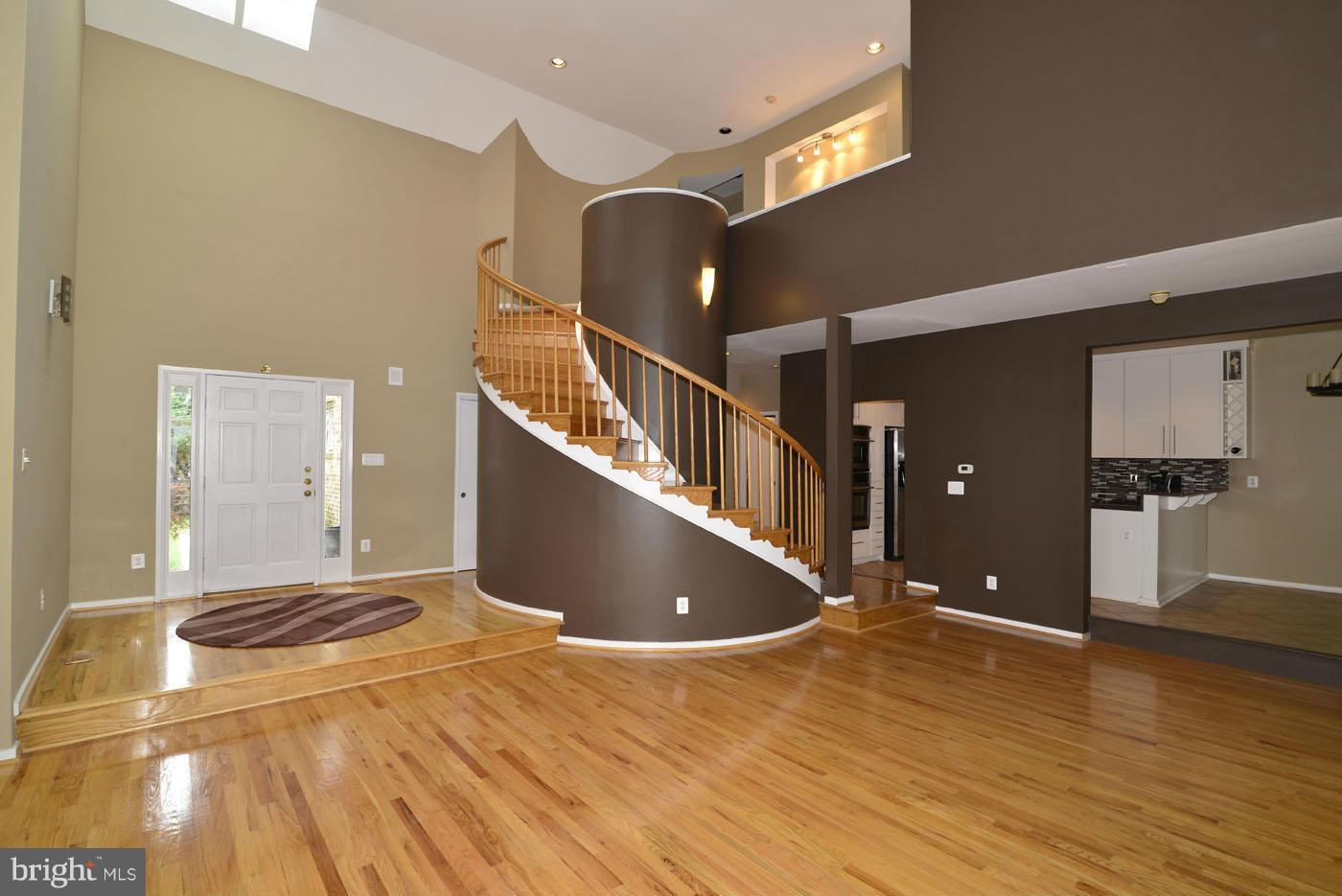 2040 Beacon Place Reston, VA 20191 - Photo 16 of 30 a view of a room with gym equipment