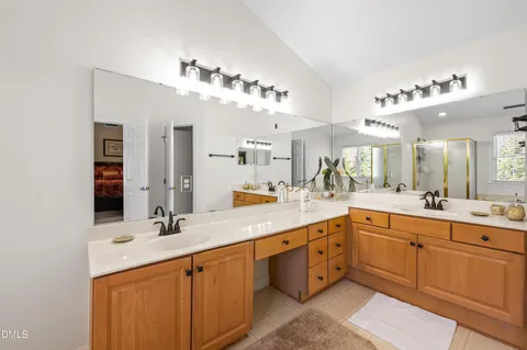 $799,000 | 805 Cricketfield Lane, Cary, NC 27518