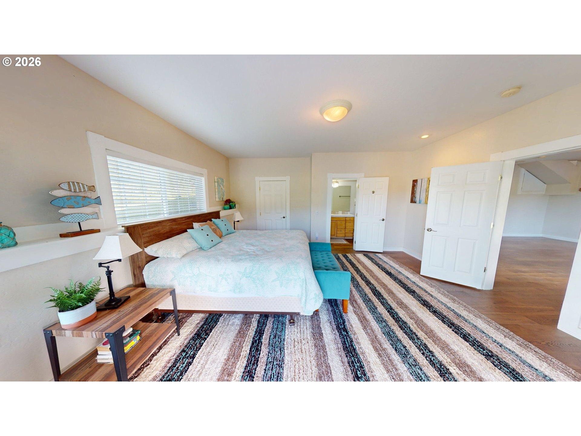 95950 North Bank Rogue River Road Gold Beach, OR 97444 - Photo 27 of 41 Bedroom
