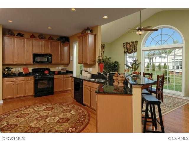 2916 Ridgegate Place Glen Allen, VA 23059 - Photo 3 of 7 Kitchen