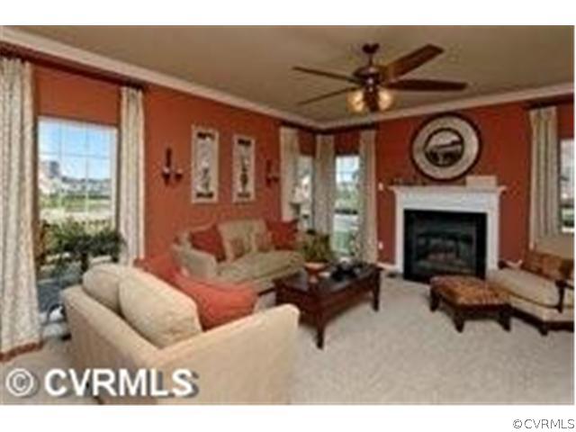 2916 Ridgegate Place Glen Allen, VA 23059 - Photo 5 of 7 Den/Family/Great Room