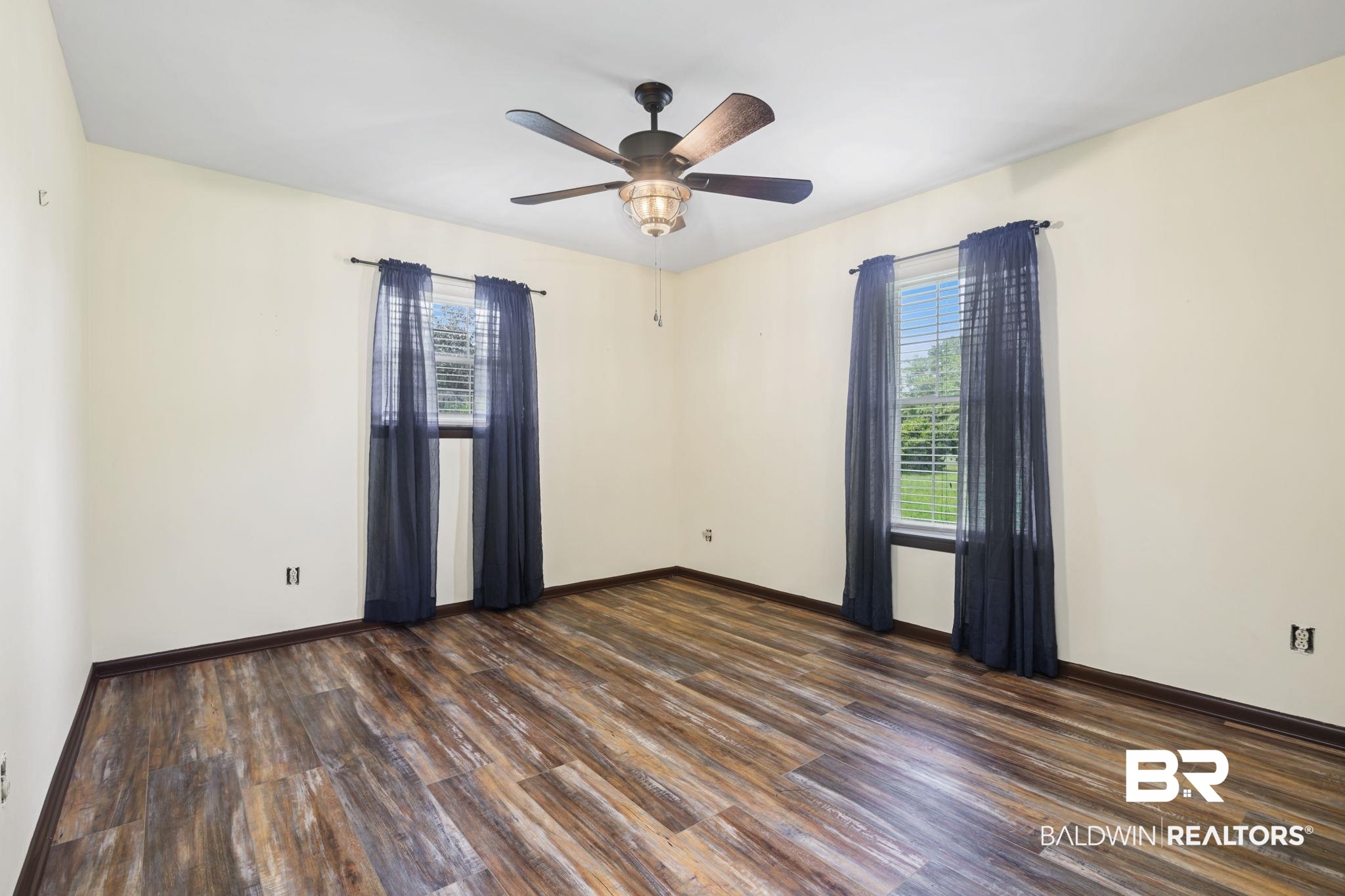 26710 Ernest Patterson Road Robertsdale, AL 36567 - Photo 19 of 37