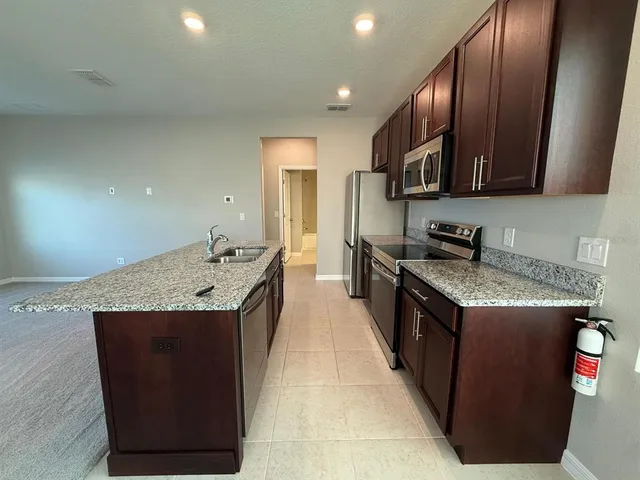 $1,695 | 3124 Voyager Avenue, St. Cloud, FL 34771