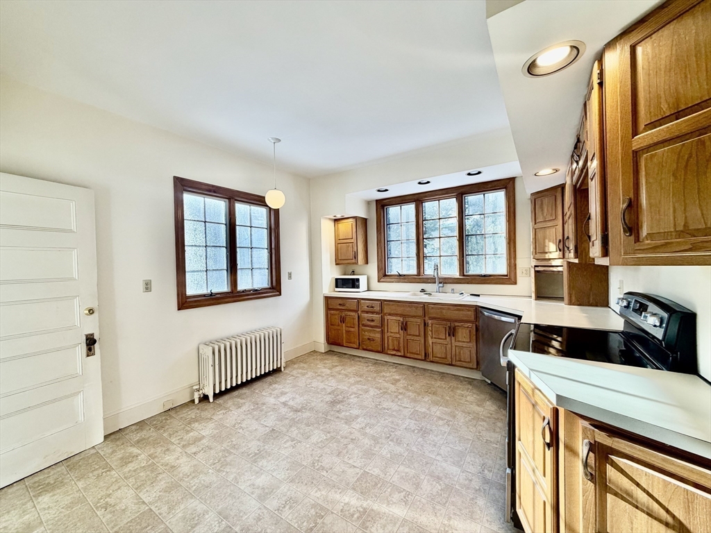 44 Gray Street, Unit 1 Arlington, MA 02476 - Photo 28 of 39