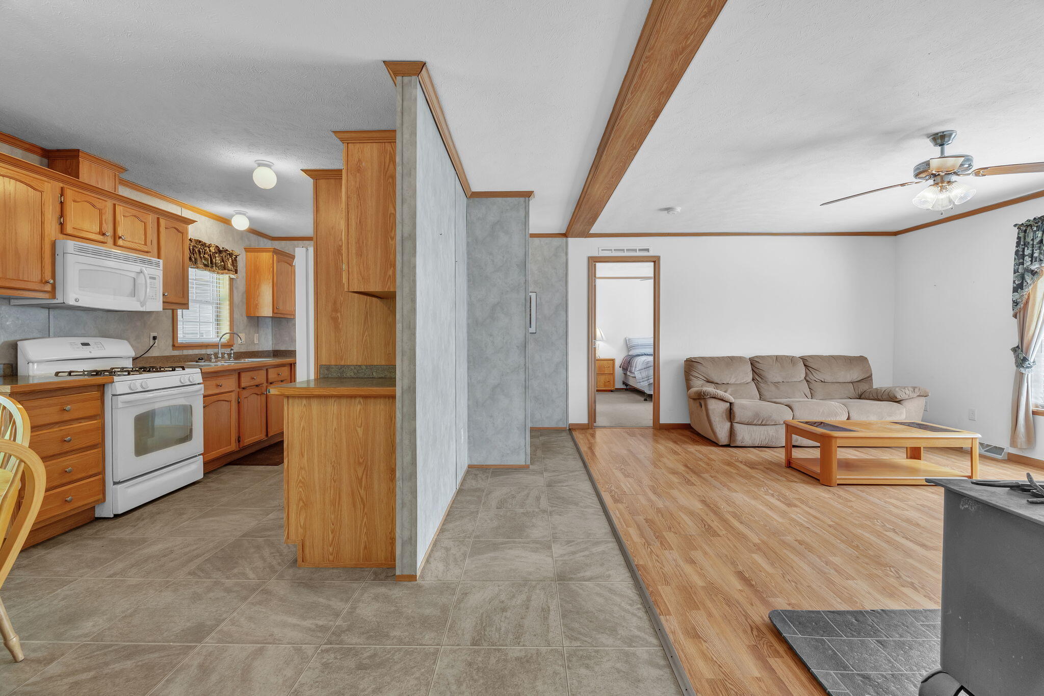 2392 Hudson Road Hudson, ME 04449 - Photo 11 of 77