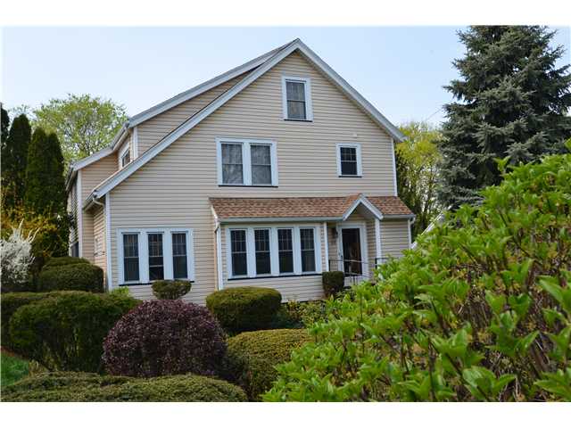 111 Ridgewood Drive Irondequoit, NY 14622 - Photo 1 of 1 Exterior Front