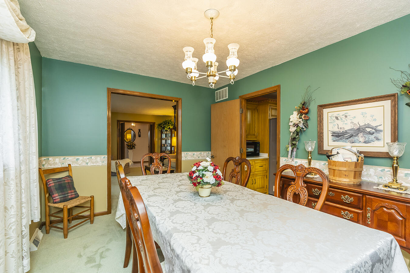 1444 Jones Nursery Road Lexington, KY 40509 - Photo 5 of 39 1444jones19 copy