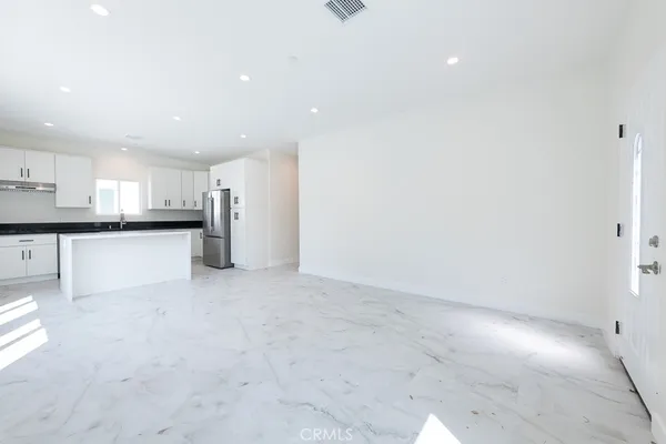 $2,550,000 | 19453 Strathern Street, Reseda, CA 91335