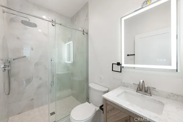 $2,550,000 | 19453 Strathern Street, Reseda, CA 91335