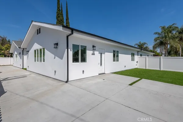 $2,550,000 | 19453 Strathern Street, Reseda, CA 91335