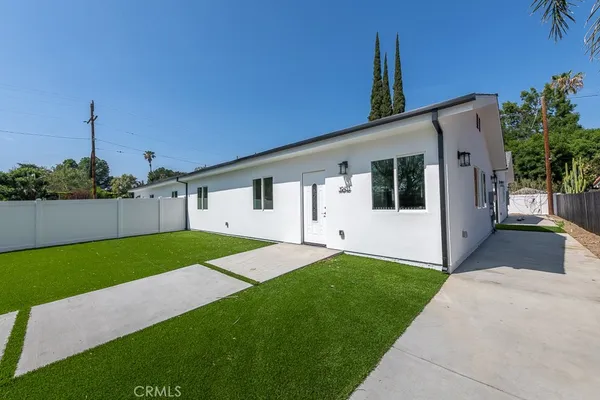 $2,550,000 | 19453 Strathern Street, Reseda, CA 91335