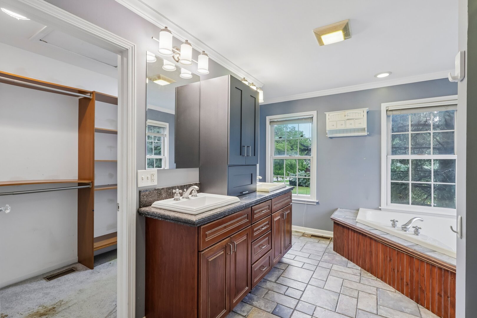 33584 North Almond Road Grayslake, IL 60030 - Photo 17 of 31 Gallery Image 17