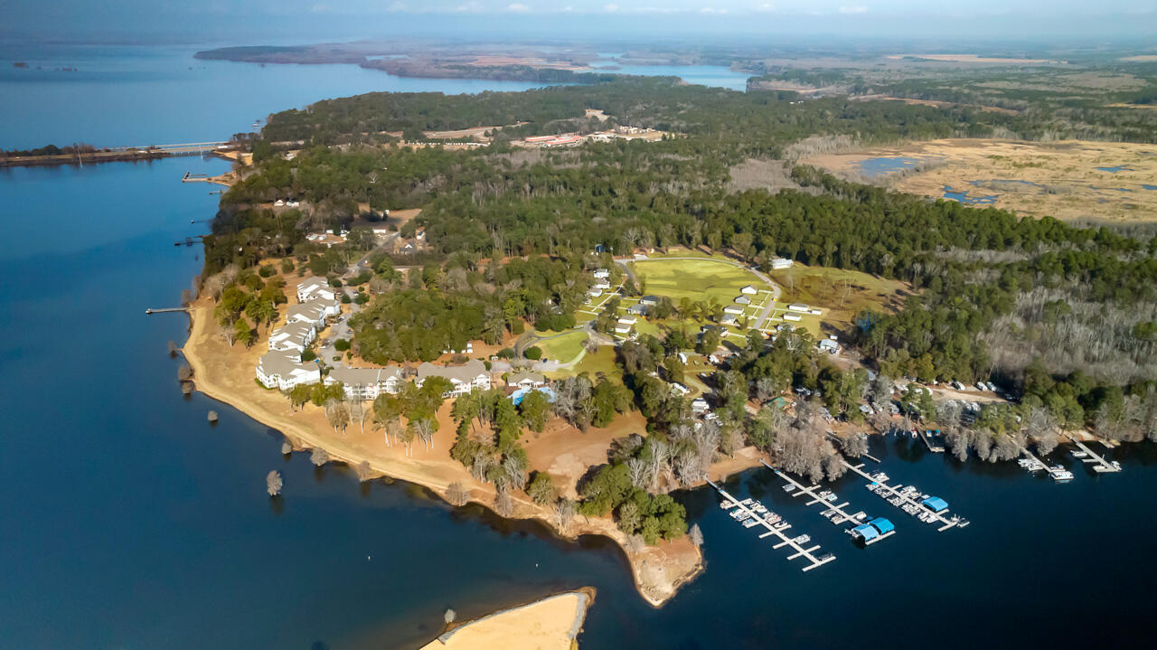 1064 Refuge Way Summerton, SC 29148 - Photo 2 of 26 North Shore Drone 1.26_6