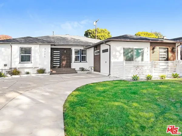 $7,490 | 7425 West 88th Place, Los Angeles, CA 90045