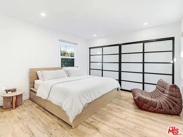 $7,490 | 7425 West 88th Place, Los Angeles, CA 90045