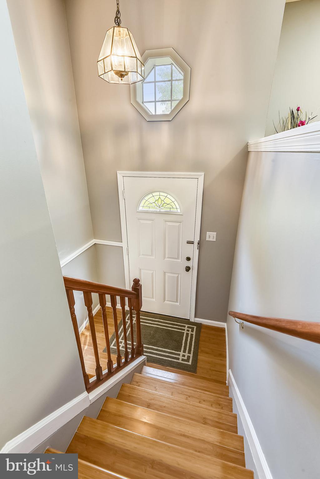 11 Bar Harbor Road Pasadena, MD 21122 - Photo 12 of 27 Split Foyer