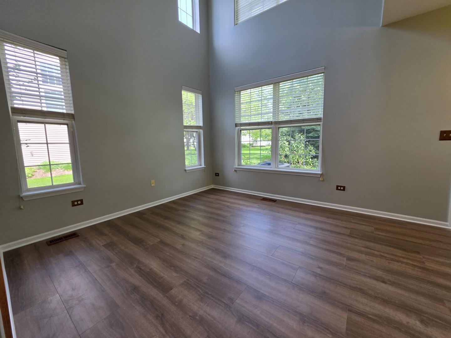 2904 Rutland Circle, Unit 2904 Naperville, IL 60564 - Photo 7 of 33