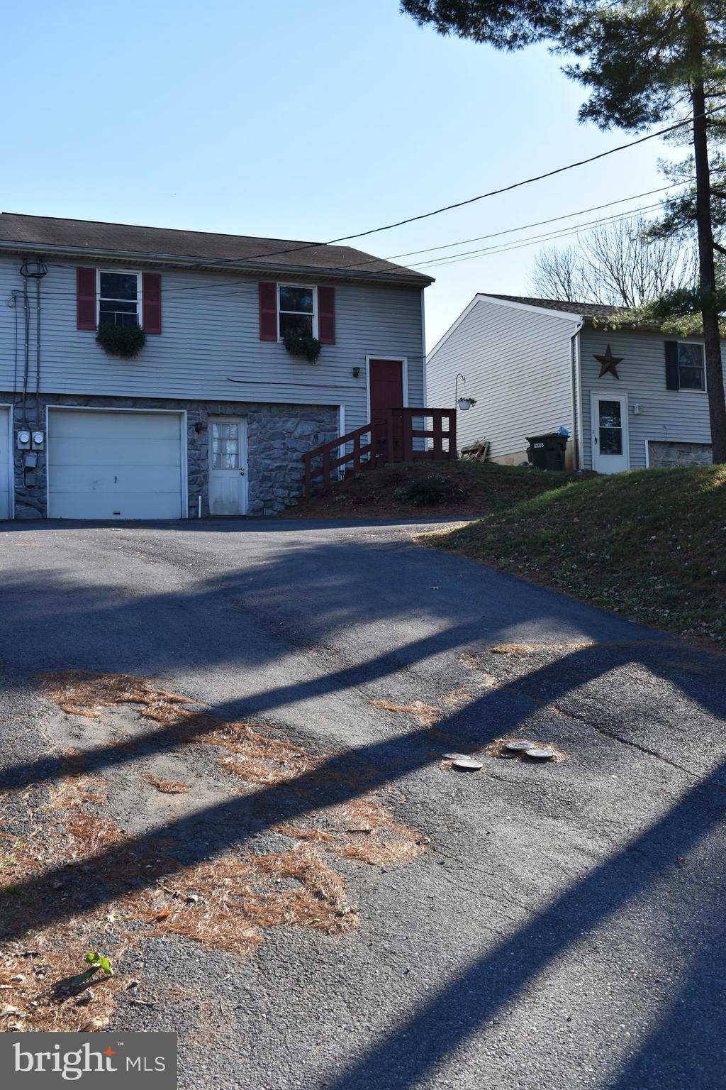 1591 North Reading Road Stevens, PA 17578 - Photo 2 of 56 Gallery Image 2