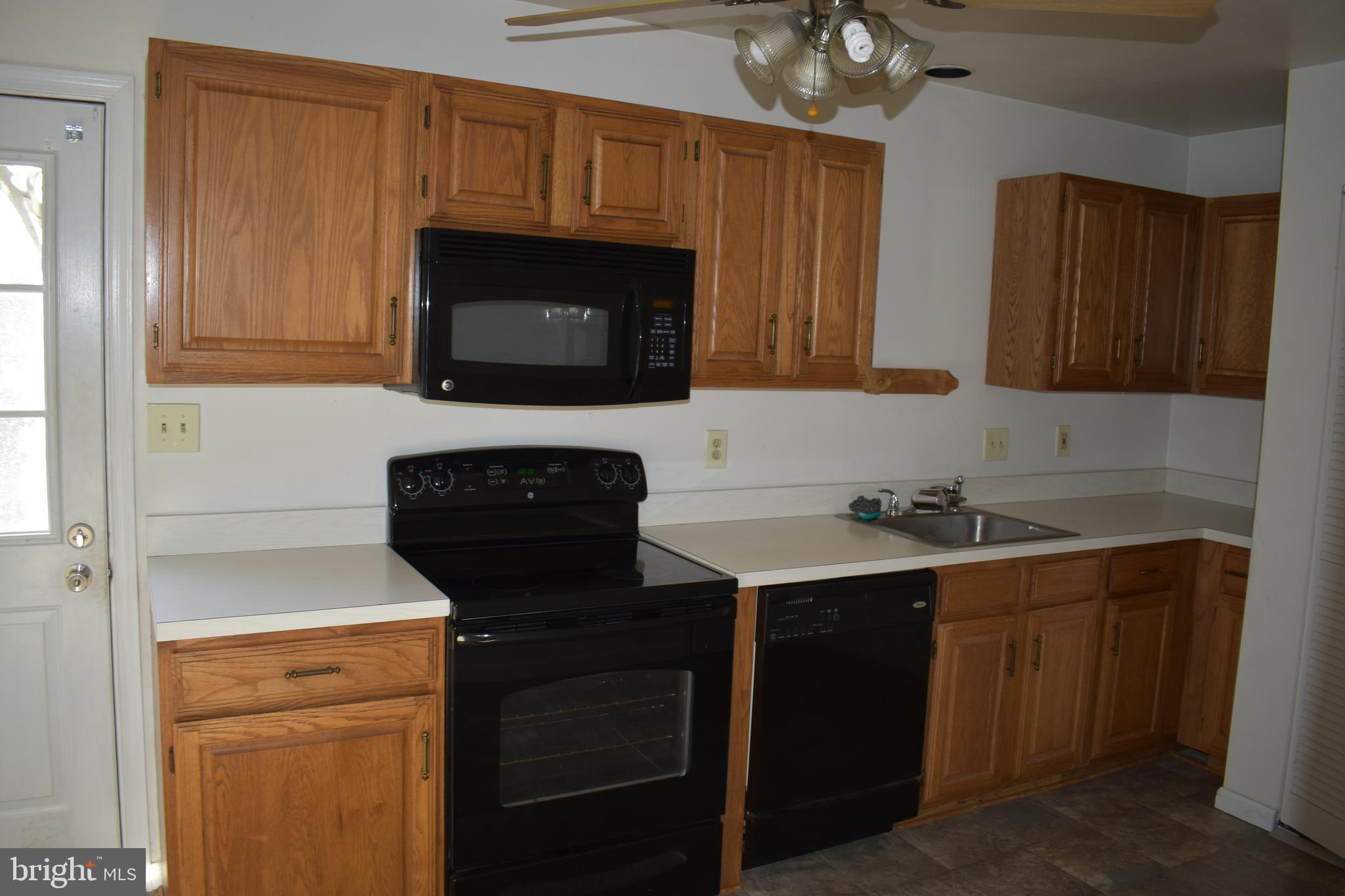 1591 North Reading Road Stevens, PA 17578 - Photo 17 of 56 Gallery Image 17