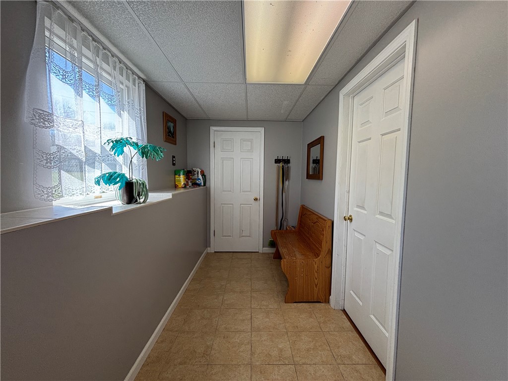 126 Lilac Avenue Woonsocket, RI 02895 - Photo 31 of 42 mudroom