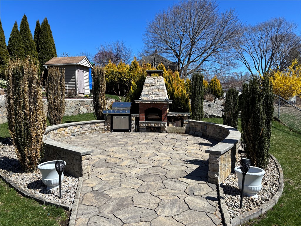 126 Lilac Avenue Woonsocket, RI 02895 - Photo 35 of 42