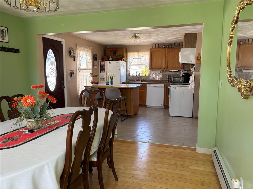 126 Lilac Avenue Woonsocket, RI 02895 - Photo 7 of 42