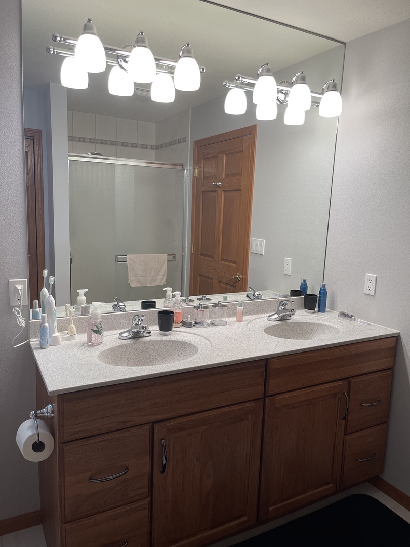 518 Baintree Road Davis, IL 61019 - Photo 7 of 24