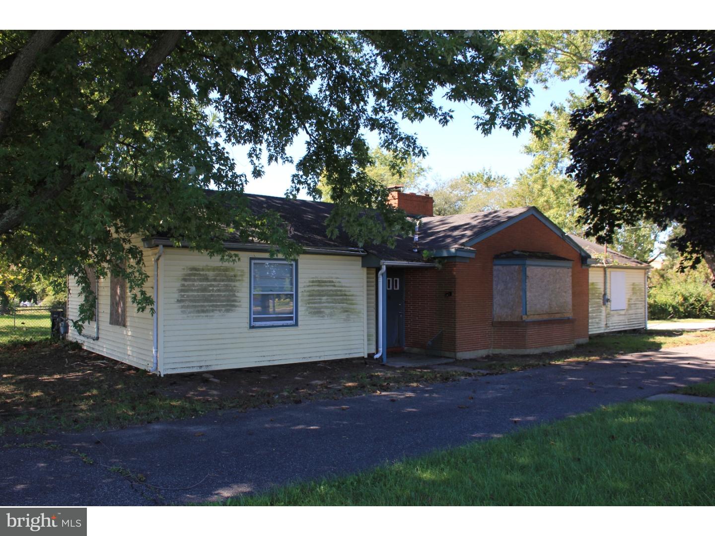 1380 Chews Landing Road Clementon, NJ 08021 - Photo 2 of 5