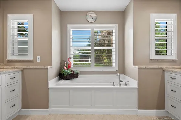 $849,000 | 5688 Southeast Pot O Gold Place, Stuart, FL 34997