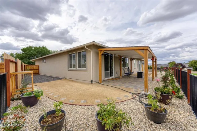 $572,000 | 326 Bens Way, Fernley, NV 89408