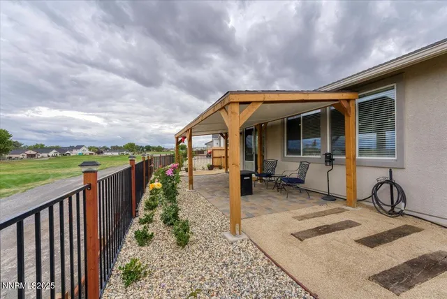 $572,000 | 326 Bens Way, Fernley, NV 89408