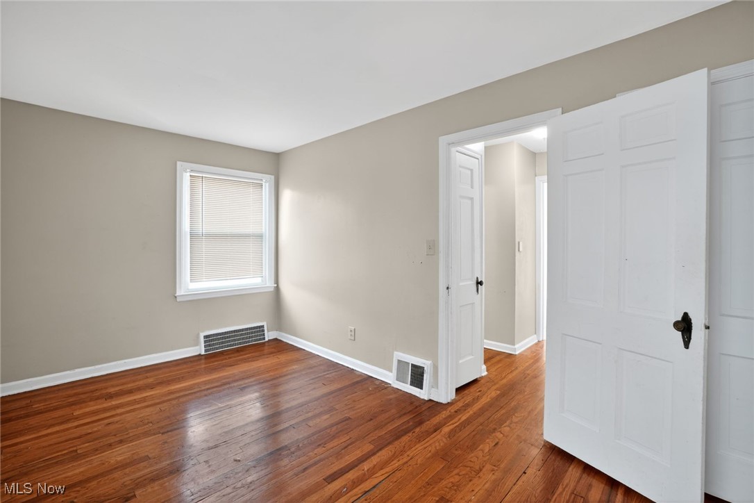 4194 Stilmore Road Cleveland, OH 44121 - Photo 20 of 34