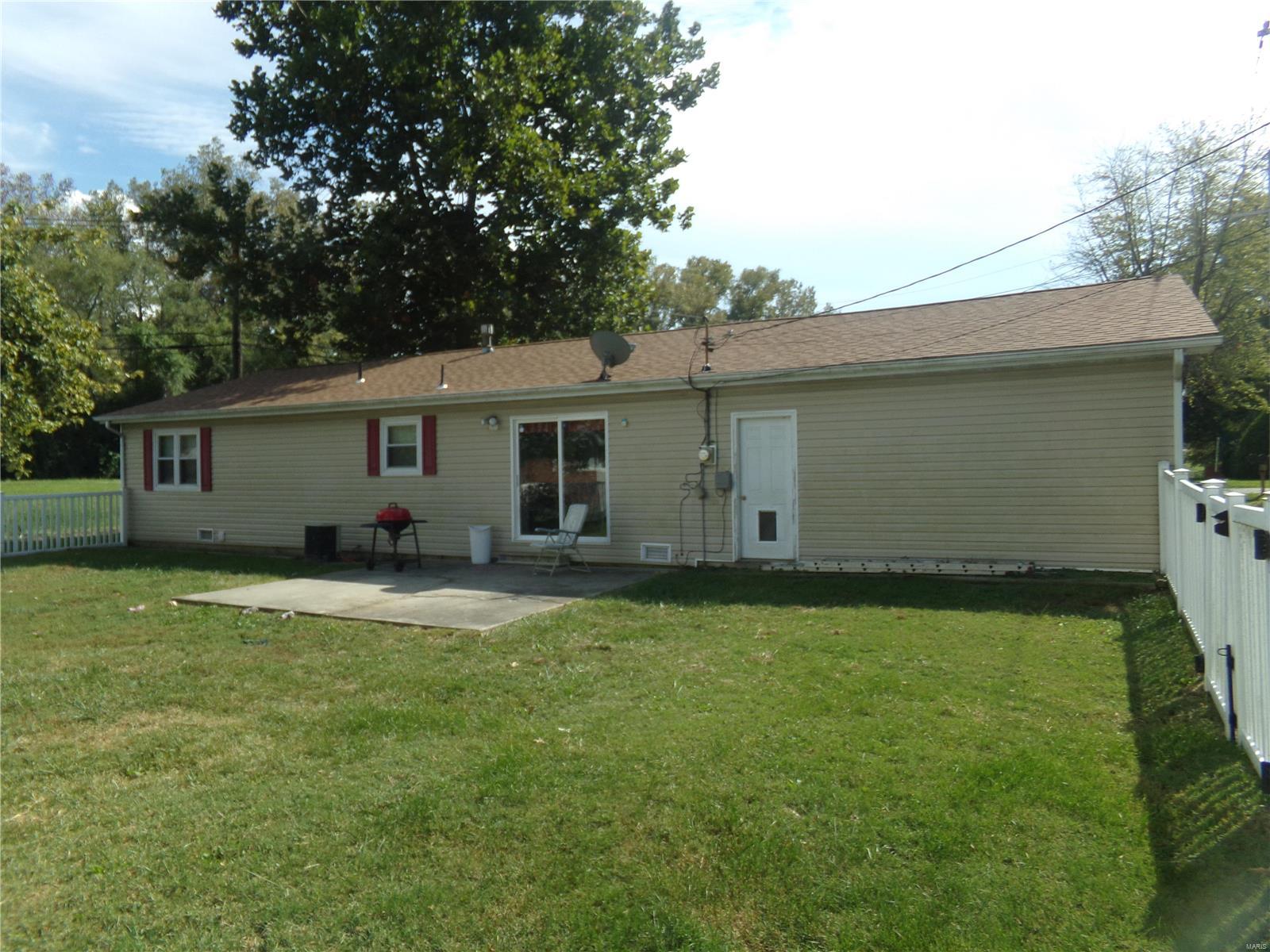 2637 Ruth Street Granite City, IL 62040 - Photo 13 of 14 Gallery Image 13