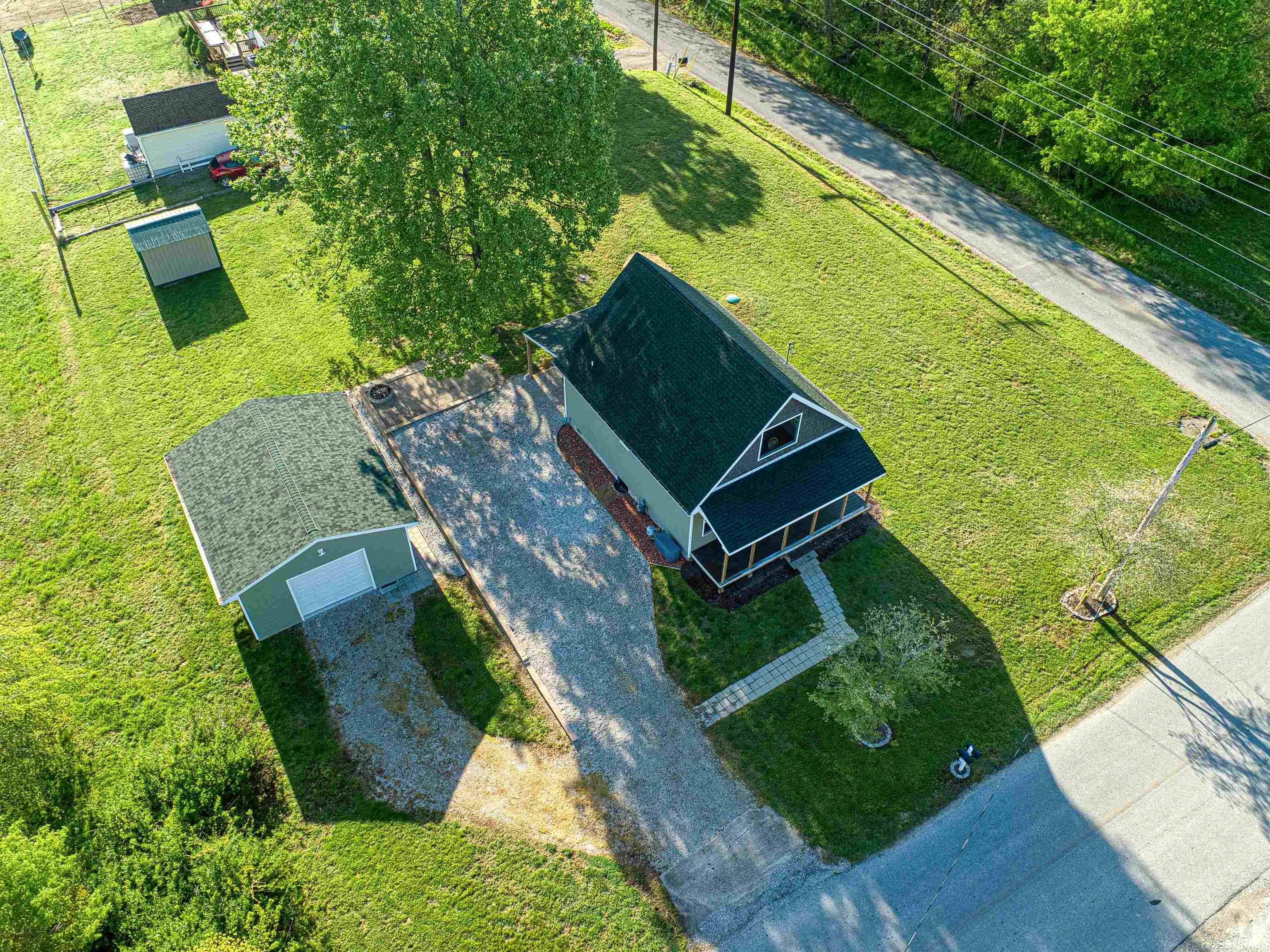 1022 East New Hope Road Boonville, IN 47601 - Photo 2 of 35 Gallery Image 2