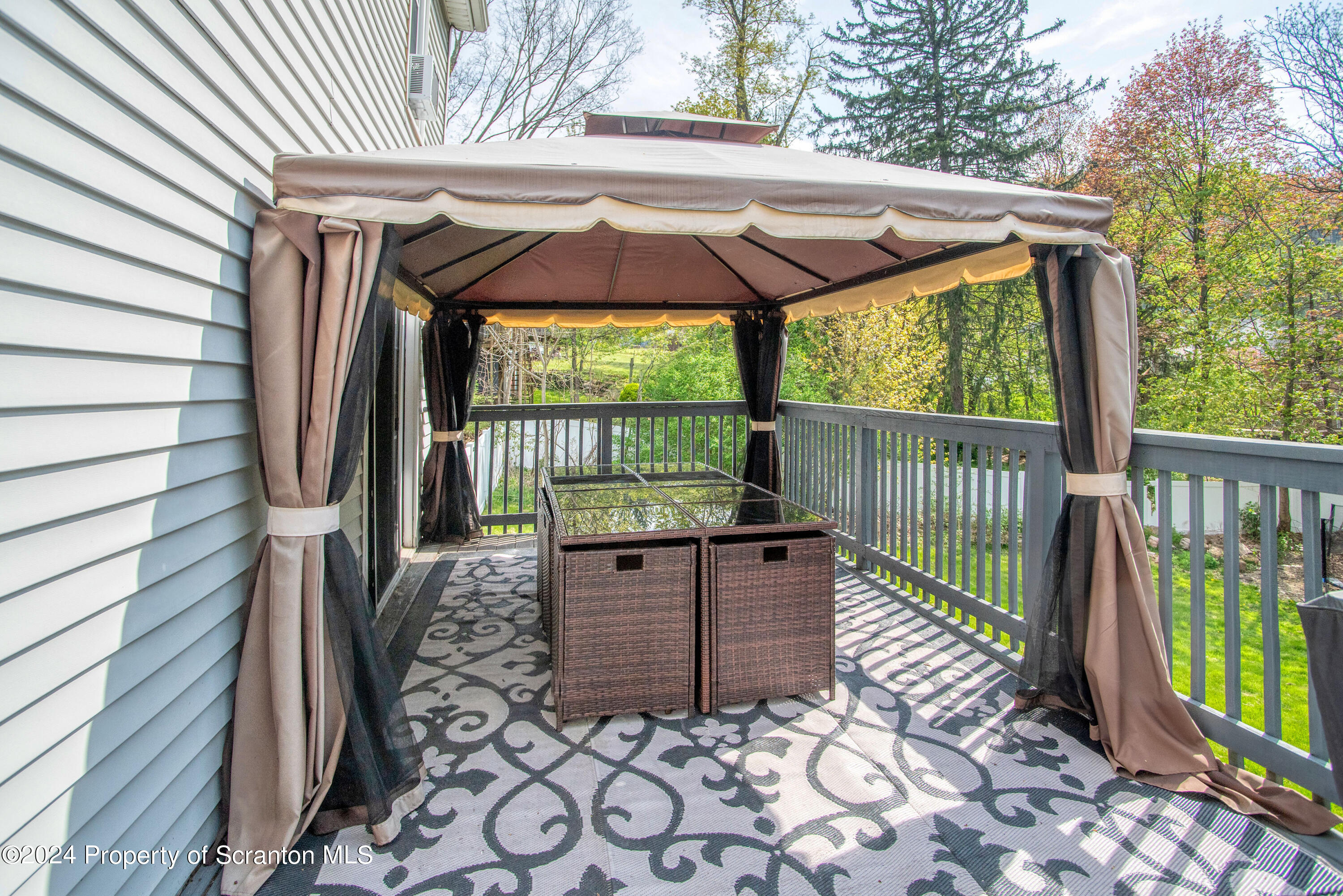114 Layton Road Clarks Summit, PA 18411 - Photo 5 of 20 Gallery Image 5