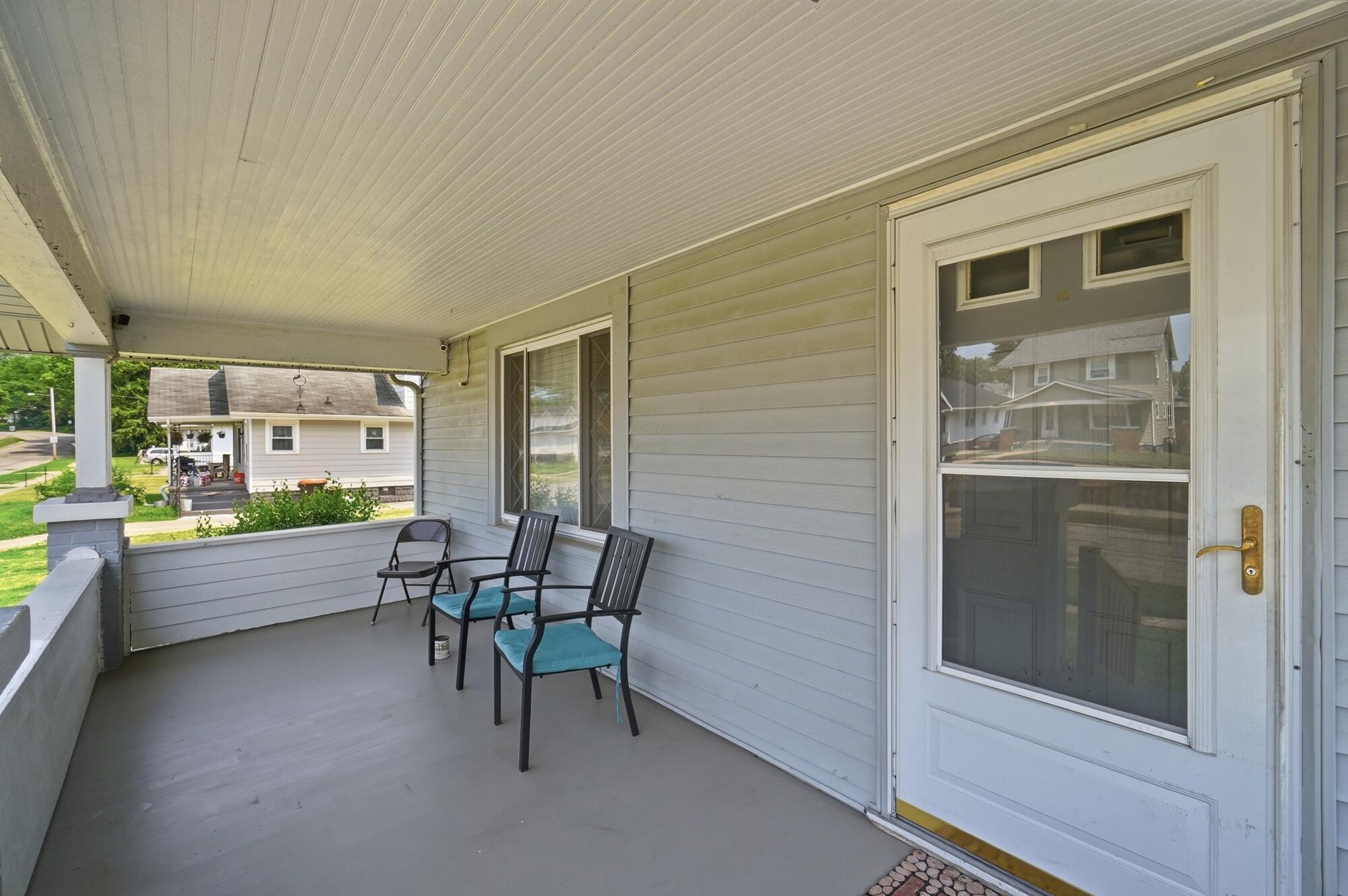 913 Rice Street Springfield, OH 45505 - Photo 5 of 58 005