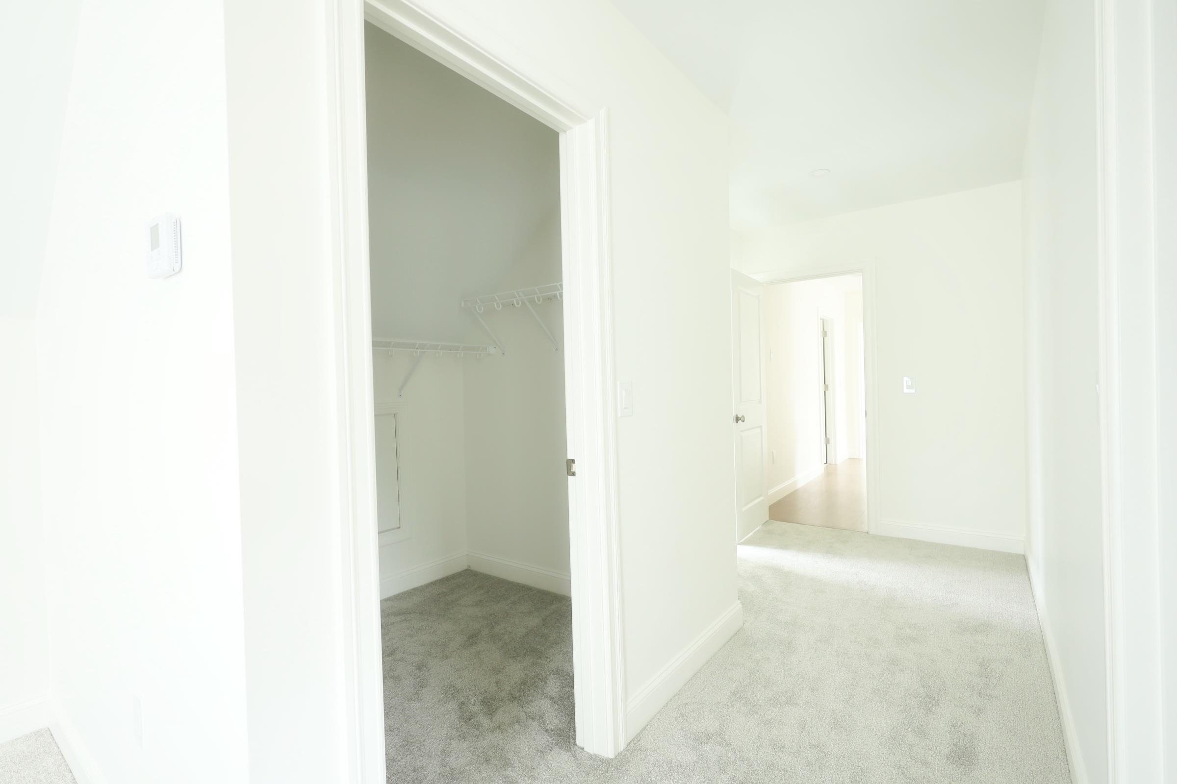 11 Captain Bannon Circle Merrimack, NH 03054 - Photo 26 of 35