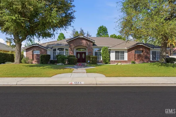 $745,000 | Undisclosed Address, Bakersfield, CA 93312